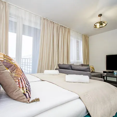 Apartamento Inpoint Zablocie Modern For Work&travel Cracovia