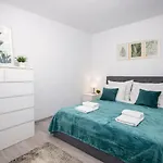 Apartmán Inpoint Zablocie Modern For Work&travel Self Check-in